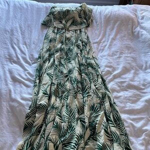 Vici Green and White Off-the-Shoulder Maxi Sundress